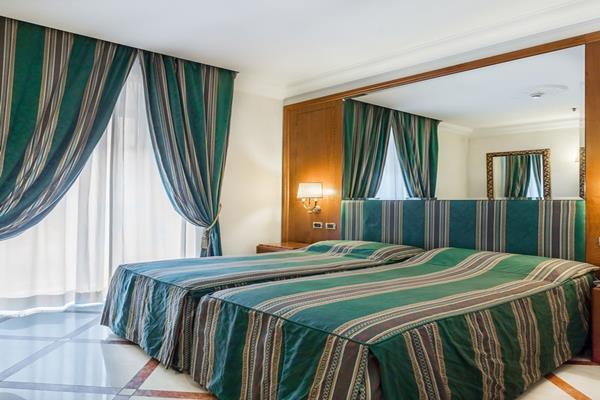 Raeli Regio 3* Roma